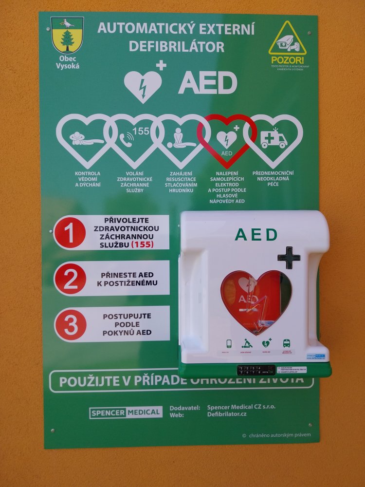 Naše AED řešení ve skříňce